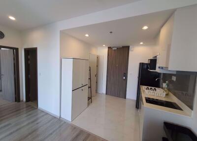 2 bed Condo in IDEO Mobi Sukhumvit 66 Bang Na Sub District C014509