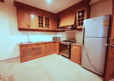 2 bed Condo in El Patio Khlong Toei Nuea Sub District C014489