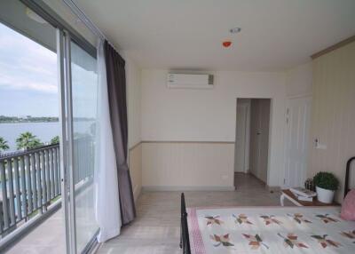 2 bed Condo in Manor Sanambinnam Bang Rak Noi Sub District C014477