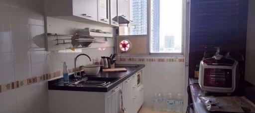 2 bed Condo in Tai Ping Towers Khlong Tan Nuea Sub District C014450