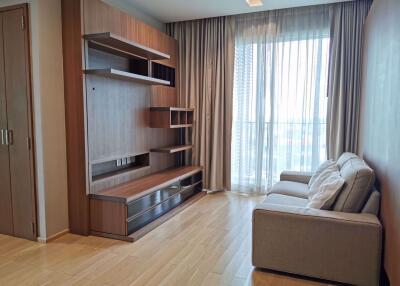 2 bed Condo in Siri at Sukhumvit Phra Khanong Sub District C014447