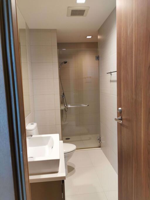 2 bed Condo in Siri at Sukhumvit Phra Khanong Sub District C014447