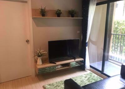 2 bed Condo in The Tree Onnut Station Bangchak Sub District C014414