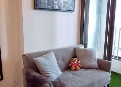 1 bed Condo in Ideo Mobi Rama 9 Huai Khwang Sub District C014405