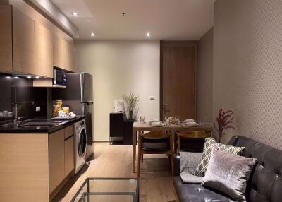 2 bed Condo in Park Origin Phromphong Khlongtan Sub District C014377