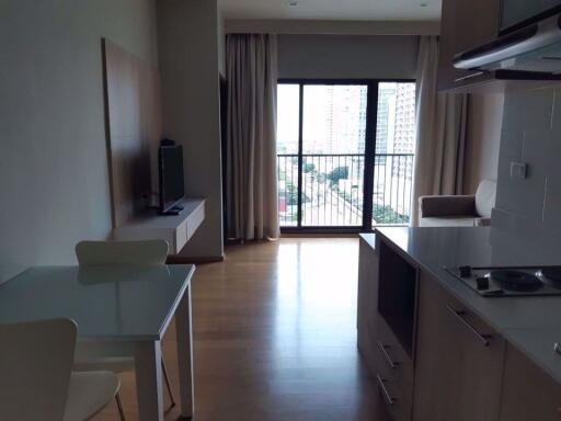 1 bed Condo in Noble Revent Ratchathewi District C014362