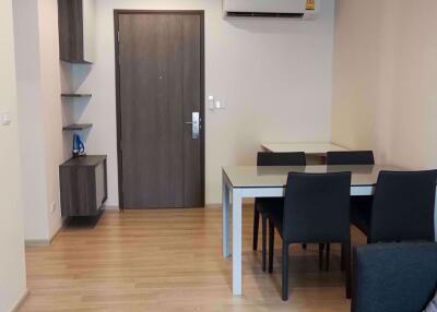 2 bed Condo in Centric Ratchada - Huai Khwang Samsennok Sub District C014357