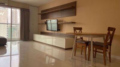 1 bed Condo in Silom Suite Silom Sub District C014346