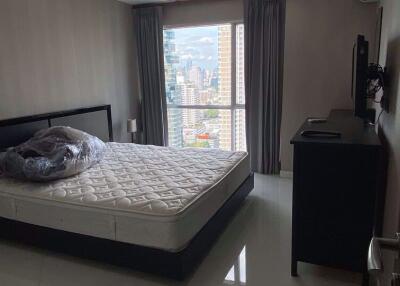 1 bed Condo in Silom Suite Silom Sub District C014346