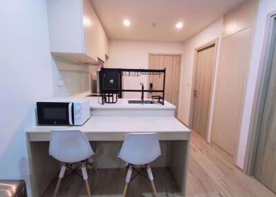 1 bed Condo in Serio Sukhumvit 50 Phra Khanong Sub District C014344