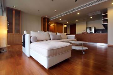 3 bed Condo in Ashton Morph 38 Phra Khanong Sub District C014309