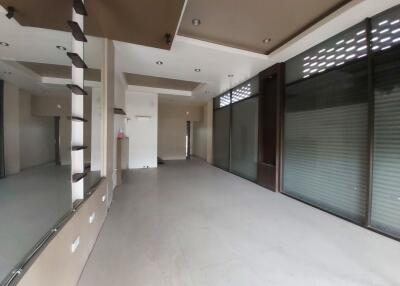 Two Storey Shophouse For Sale in East Pattaya