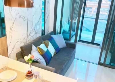 2 bed Condo in Ideo Blucove Sukhumvit Bang Na Sub District C014281