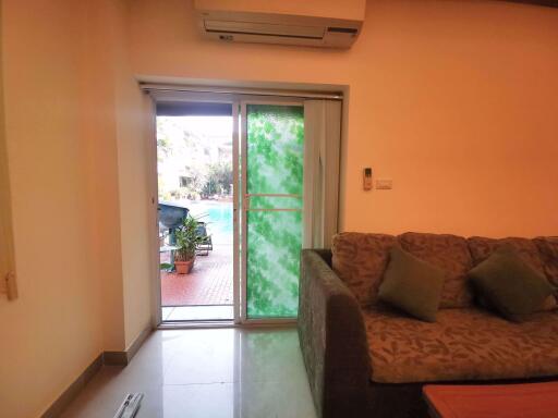 3 bed Condo in El Patio Khlong Toei Nuea Sub District C014276