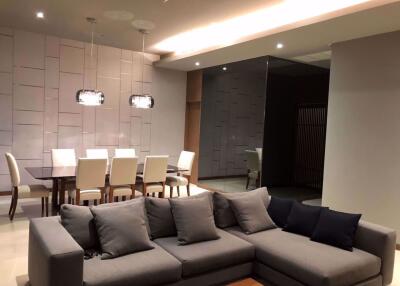 3 bed Condo in The Parco Thungmahamek Sub District C014272