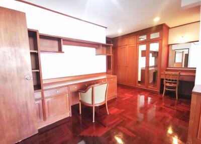 2 bed Condo in Jamy Twin Mansion Khlong Toei Nuea Sub District C014255