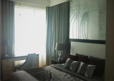 2 bed Condo in Q Langsuan Lumphini Sub District C014251