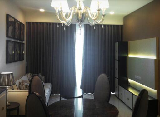 2 bed Condo in Q Langsuan Lumphini Sub District C014251