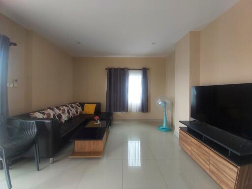 Great Price For Sale CC condo in Pattaya