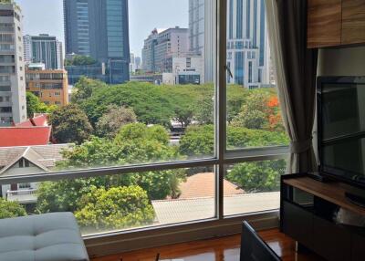 1 bed Condo in Baan Siri Sukhumvit 10 Khlongtoei District C014248