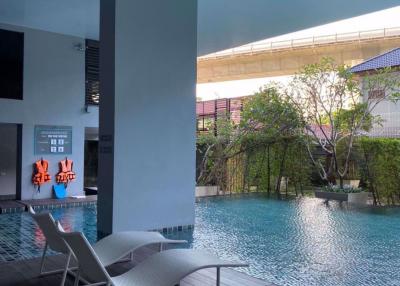 2 bed Condo in Aspire Sathorn Thapra Bukkhalo Sub District C014233