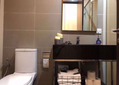 2 bed Condo in Edge Sukhumvit 23 Khlong Toei Nuea Sub District C014219