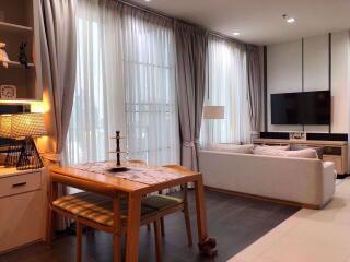 2 bed Condo in Edge Sukhumvit 23 Khlong Toei Nuea Sub District C014219