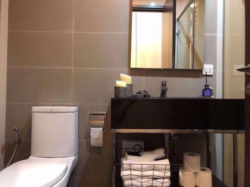 2 bed Condo in Edge Sukhumvit 23 Khlong Toei Nuea Sub District C014219