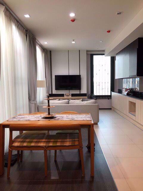 2 bed Condo in Edge Sukhumvit 23 Khlong Toei Nuea Sub District C014219