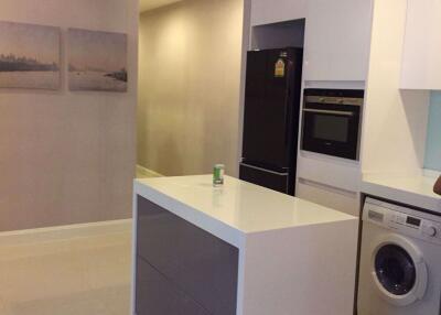 2 bed Condo in Q Langsuan Lumphini Sub District C014212