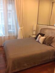 2 bed Condo in Q Langsuan Lumphini Sub District C014212