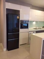 2 bed Condo in Q Langsuan Lumphini Sub District C014212