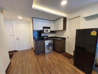 1 bed Condo in Prom Phaholyothin 2 Phayathai District C014189