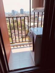 1 bed Condo in The Base Garden Rama 9 Huamak Sub District C014185