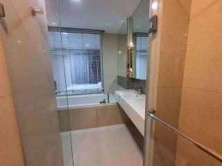 1 bed Condo in Rhythm Sukhumvit 44 Phra Khanong Sub District C014184