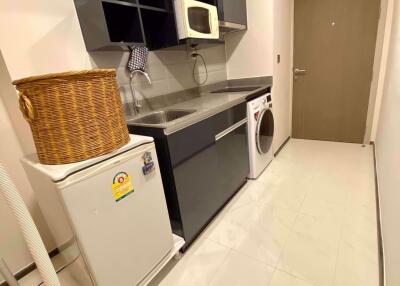 2 bed Condo in Ideo Q Siam - Ratchathewi Thanonphayathai Sub District C014159