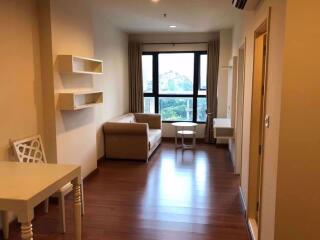 1 bed Condo in The Crest Phahonyothin 11 Phayathai District C014150