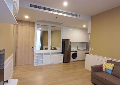 2 bed Condo in Noble BE19 Khlong Toei Nuea Sub District C014142