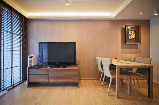 2 bed Condo in Maestro 39 Khlong Tan Nuea Sub District C014136