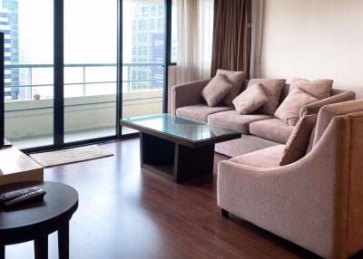 2 bed Condo in Sathorn Gardens Thungmahamek Sub District C014133