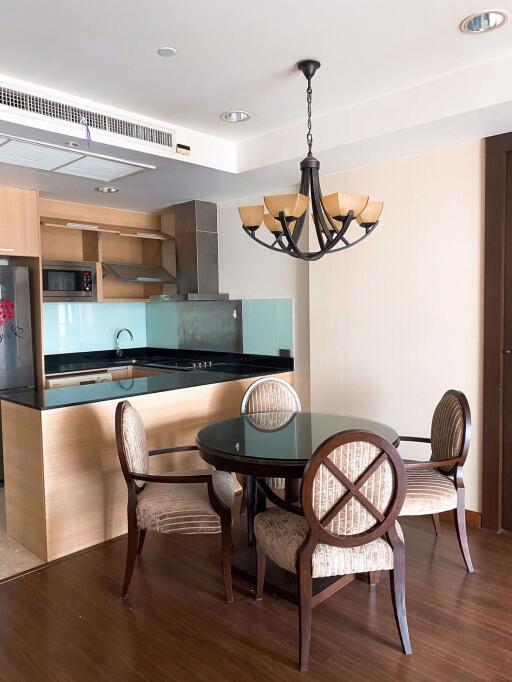 2 bed Condo in Sathorn Gardens Thungmahamek Sub District C014133