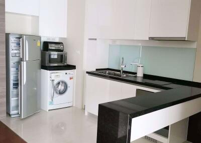 2 bed Condo in Bright Sukhumvit 24 Khlongtan Sub District C014124