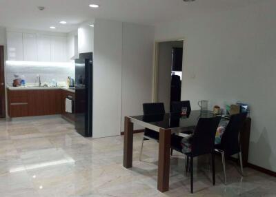 2 bed Condo in Saitharn Condominium Ratchathewi District C014100