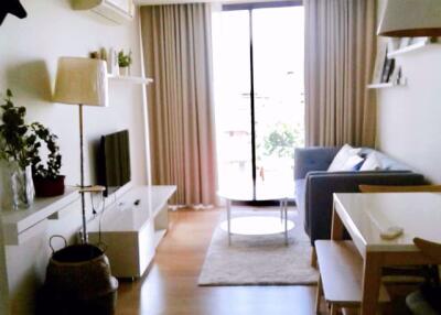 2 bed Condo in LIV@49 Khlong Tan Nuea Sub District C014086