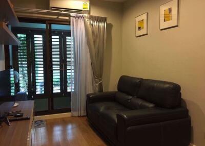 1 bed Condo in Condolette Dwell Sukhumvit 26 Khlongtan Sub District C014044