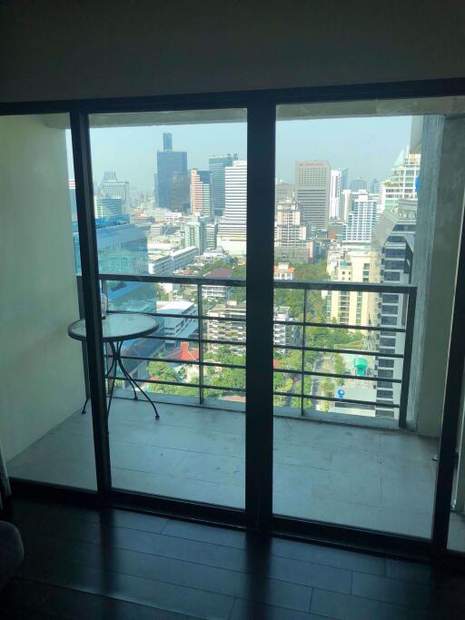 2 bed Condo in Sathorn Gardens Thungmahamek Sub District C014041