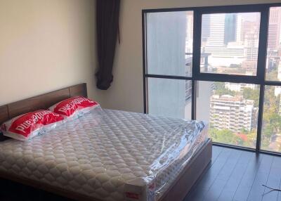 2 bed Condo in Sathorn Gardens Thungmahamek Sub District C014041