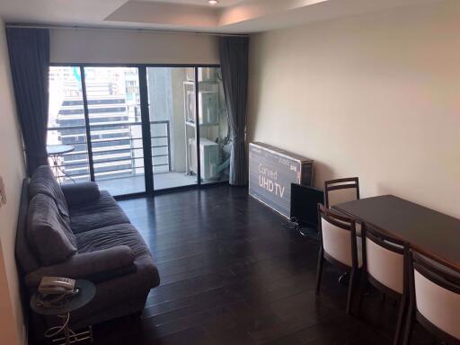 2 bed Condo in Sathorn Gardens Thungmahamek Sub District C014041