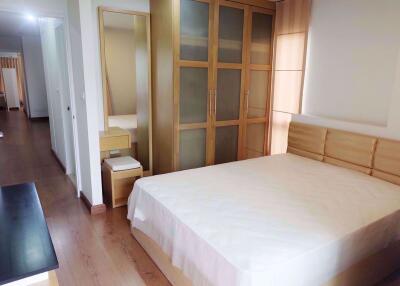 2 bed Condo in The Next Sukhumvit 52 Bangchak Sub District C014032