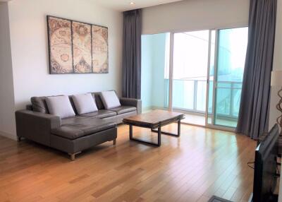 3 bed Condo in Millennium Residence Khlongtoei Sub District C014030